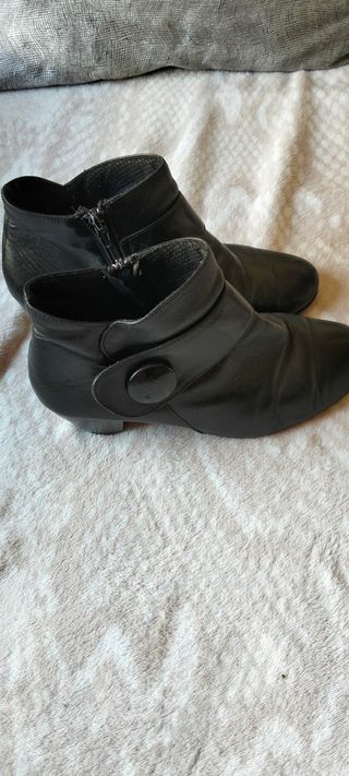 Botines de piel negros Talla 37