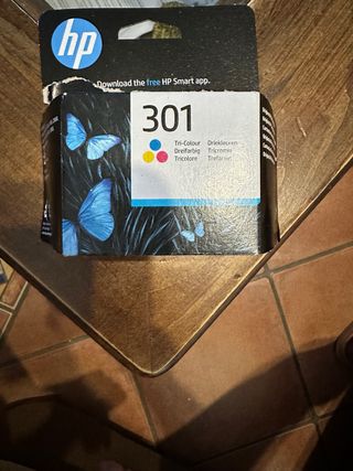 Tinta HP 301 Tricolor Nueva
Caja abierta por error