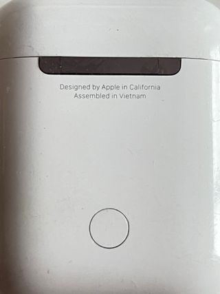 estuche AirPods Apple 2a generación