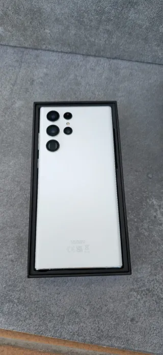 Samsung Galaxy S22 Ultra 128GB