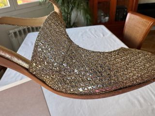 Sandalias Jimmy Choo Doradas y Plateadas