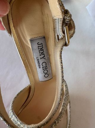 Sandalias Jimmy Choo Doradas y Plateadas