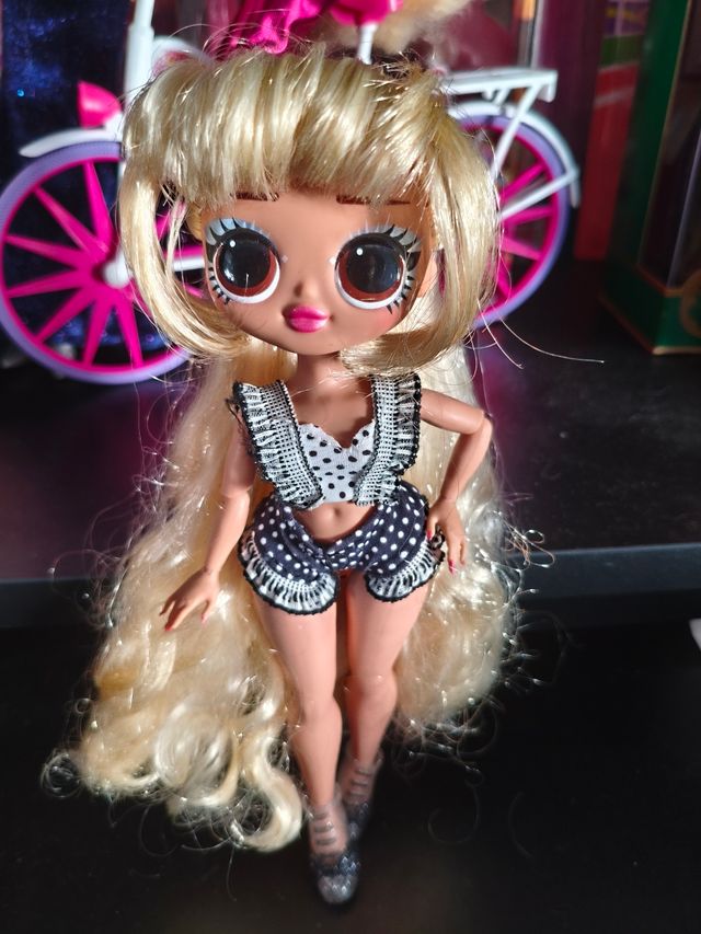Muñeca LOL Fly Gurl