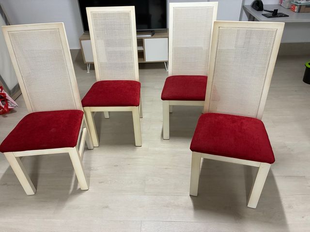 Conjunto 4 Sillas Madera Maciza Tapizadas