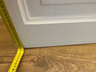 Puerta madera maciza con cristal