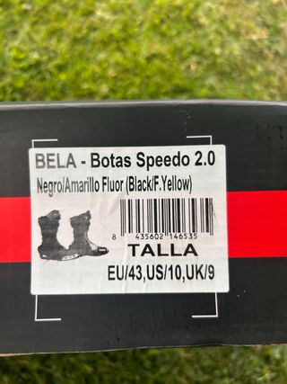Equipación completa moto (mono, botas y guantes)