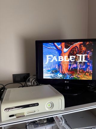Xbox 360 + 5 Juegos