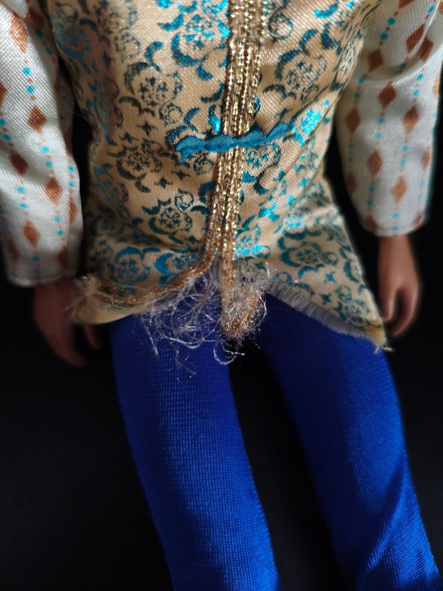 Muñeco Ken Príncipe Louis