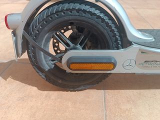 Patinete Eléctrico Mercedes