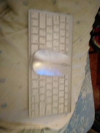 Ratón y Teclado Inalámbrico Blanco