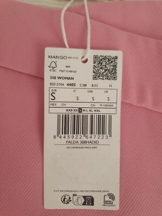 Traje rosa  con falda Mango