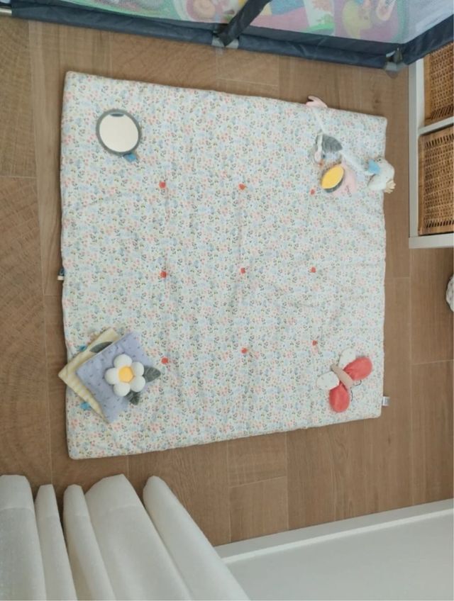 Manta de juego Tummy Time floral, Vertbaudet