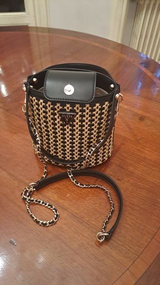 Borsetta secchiello Guess, NUOVA!