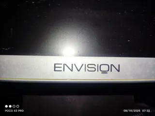 Monitor y Teclado