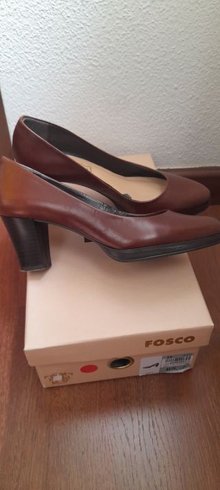 Zapatos de tacón Fosco marrones talla 36