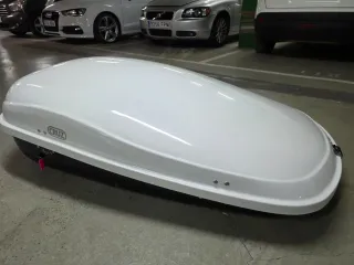 Cofre - baca de coche Cruz + barras techo