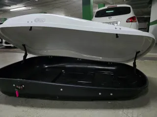 Cofre - baca de coche Cruz + barras techo
