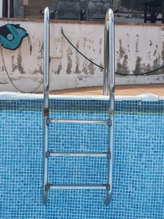 Escalera Piscina de de aluminio