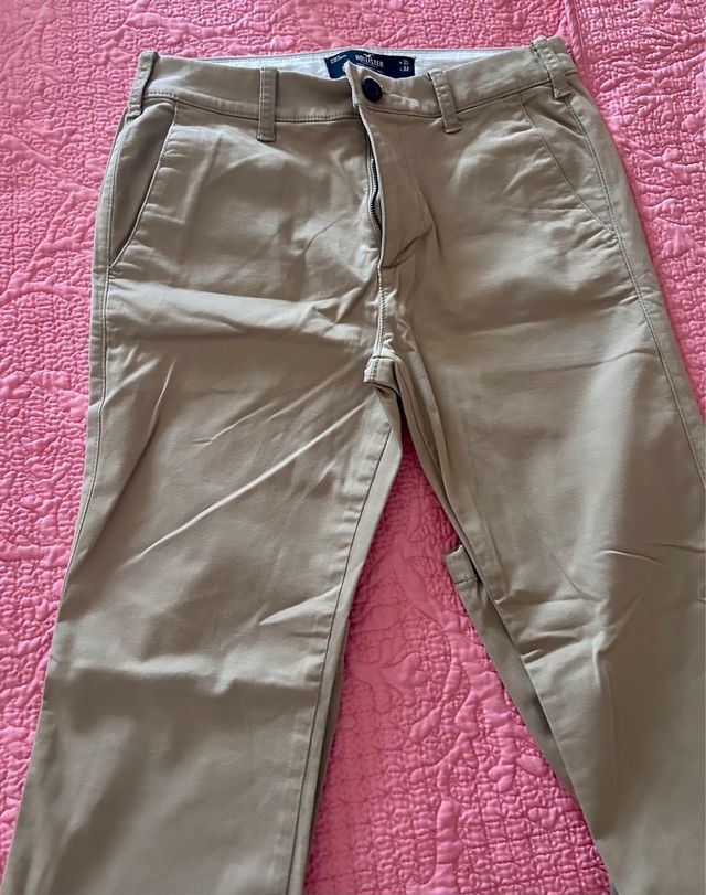 Pantalón chino Hollister slim fit beige