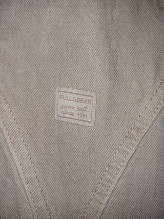 Peto Pull&Bear beige Talla 34
