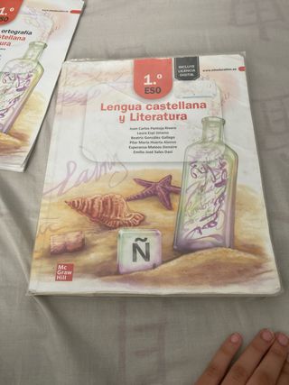 Lengua castellana y Literatura 1.º ESO. Libros
