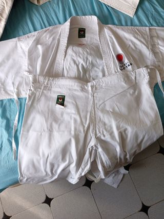 Kimono Karate Kamikaze Blanco 1.90 