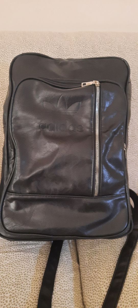 Zaino  ecopelle nero