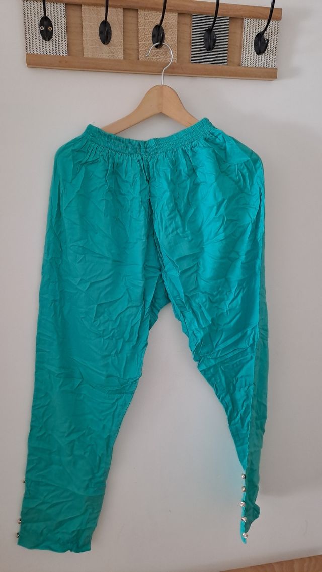 Traje Bollywood Teal y Dorado