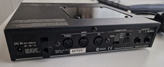 Roland JV-1010 con scheda SR-JV-15 Special FX