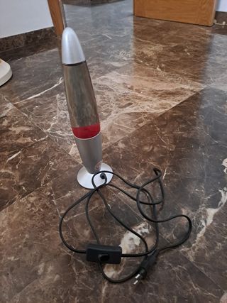 Lámpara de Lava Metálica