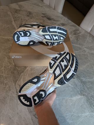 Asics Gel Kayano 14 Plata/Blanco