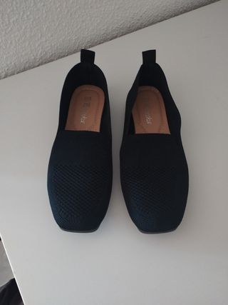 Zapatos planos negros talla 37