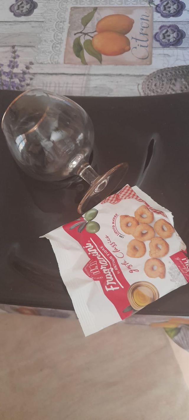 Set 4 Piatti da Aperitivo Quadrati Neri