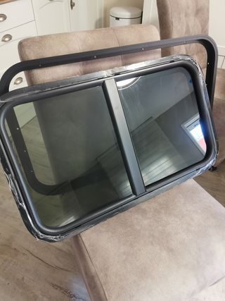 Ventana corredera caravana con mosquitera