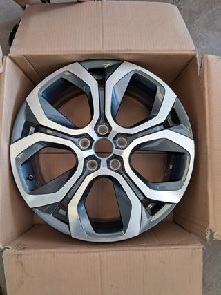 3 Llantas Originales Renault 7J x 18"