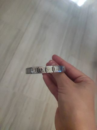 Pulsera plateada