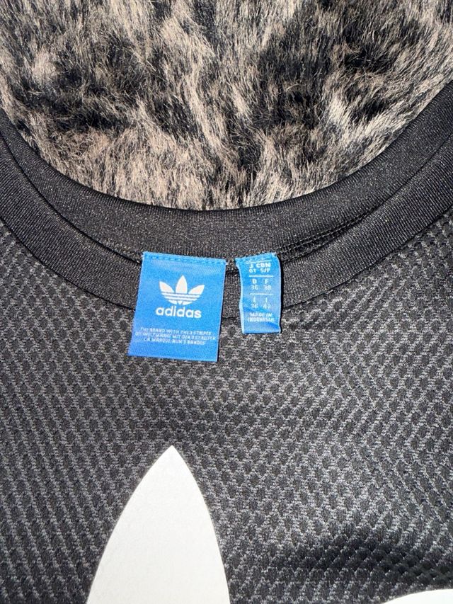 Camiseta Adidas Negra sin Mangas