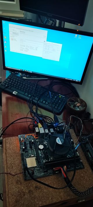 Motherboard / Placa Mãe ASUS H110M-K (LGA 1151) 