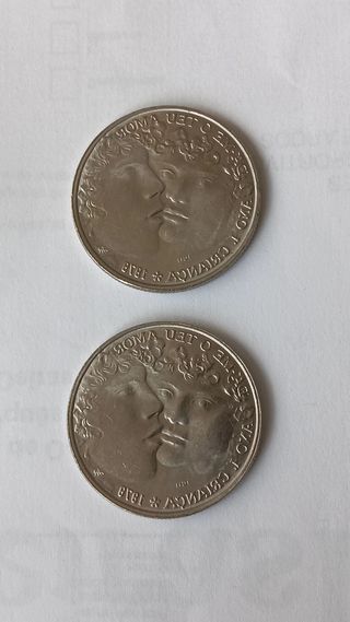 2 Moedas Ano Internacional da Criança 1979