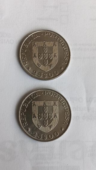 2 Moedas Ano Internacional da Criança 1979