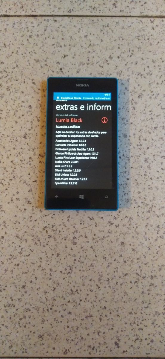 Movil libre...NOKIA LUMIA 520...