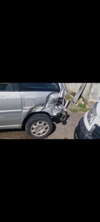 Peugeot 806 2001