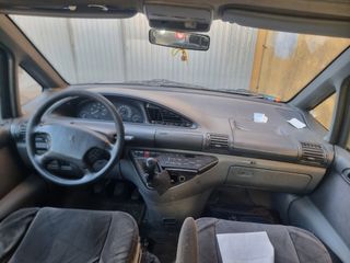 Peugeot 806 2001