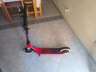 Monopatín Oxelo Mid 9 Rojo