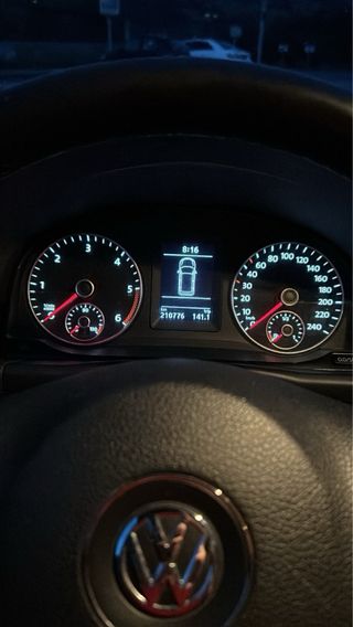 Volkswagen Touran 2011
