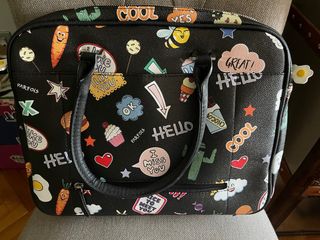 Maletín Parfois con estampado divertido