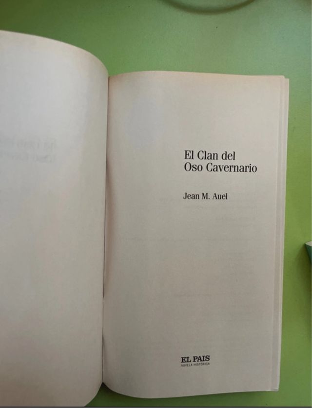 El clan del oso cavernario