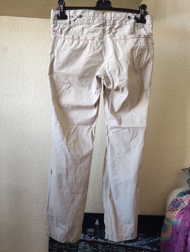 Pantalones senderismo Quechua beige