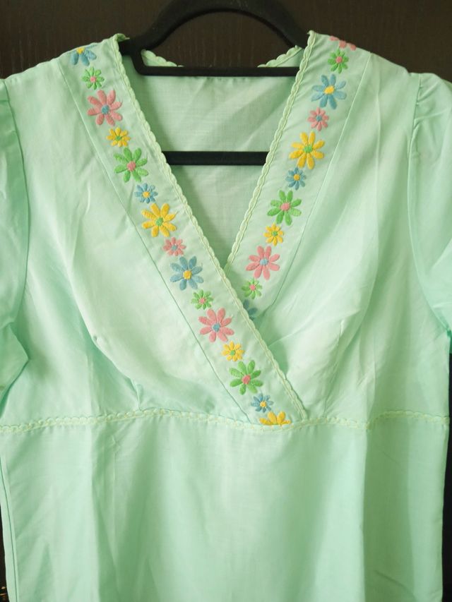 camicia da notte verde 