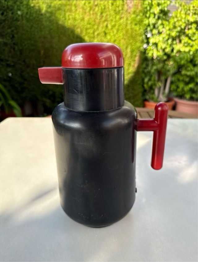 Termo Oleya Vintage Negro/Rojo Años 70-80
